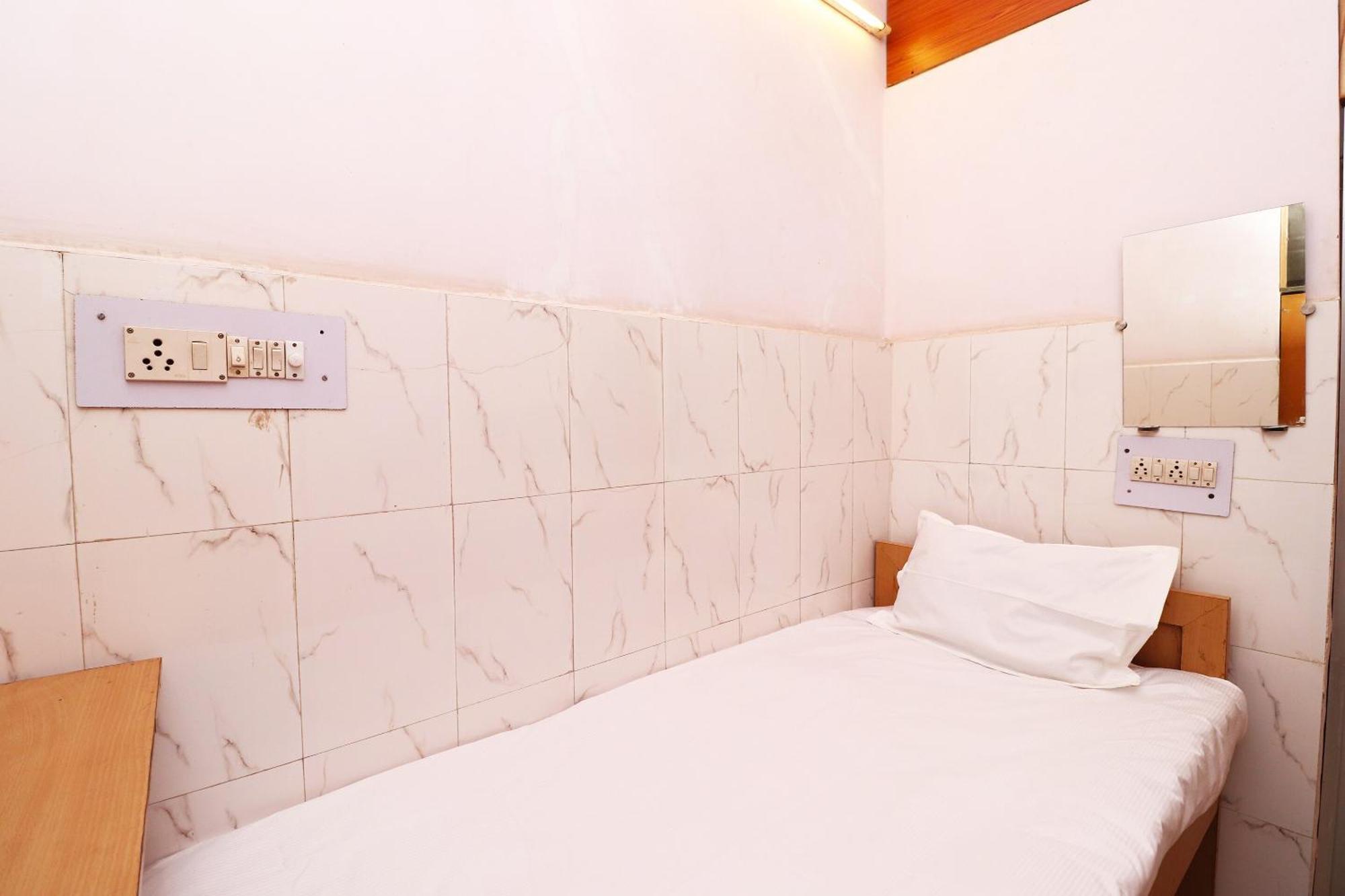 Hotel Kshama Jabalpur Exterior foto